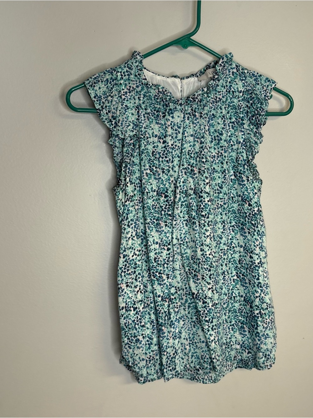 Loft Womens floral top ruffle sleeve